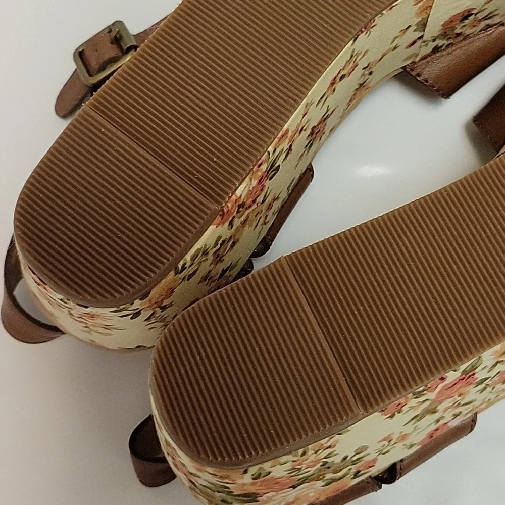 Bass Ophelia cognac leather platform sandals sz 10